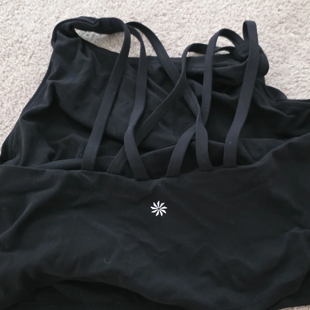 Athleta Top - Picture 2 of 3